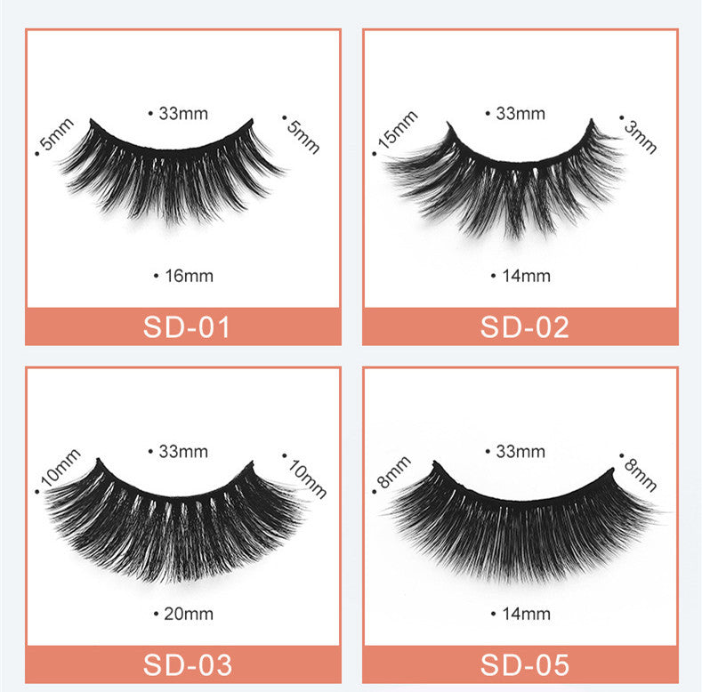 A Pair Of 3D Synthetic Synthetic False Eyelashes