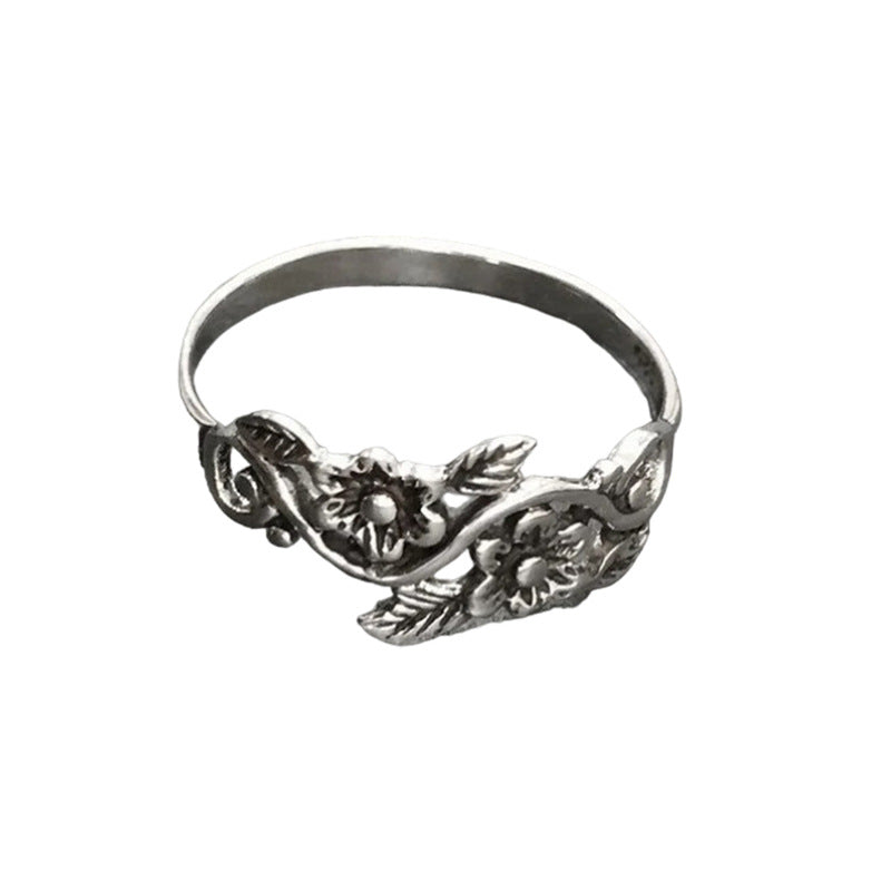 Vintage Flower Alloy Ring For Women