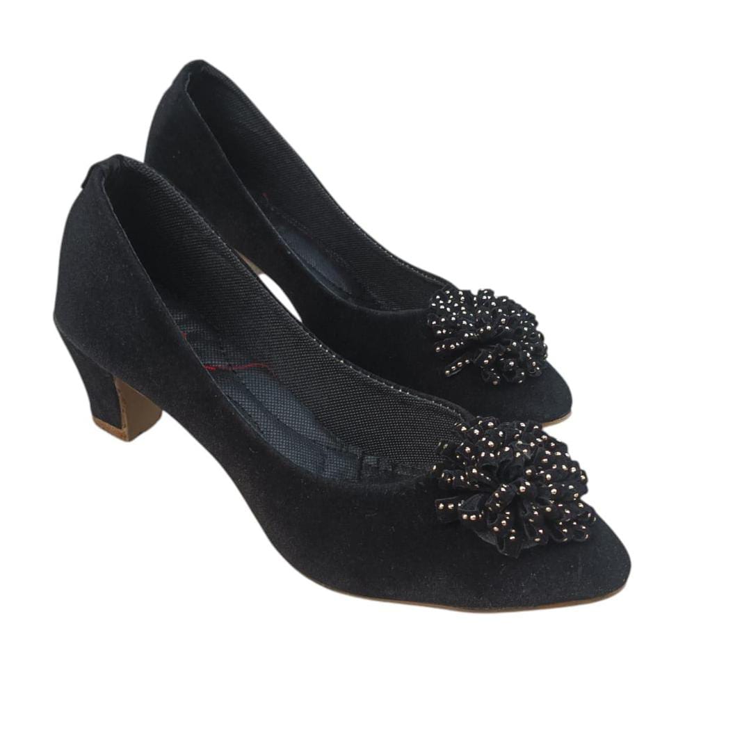 Women's Velvet Fancy Pumps (Black Flower Design)