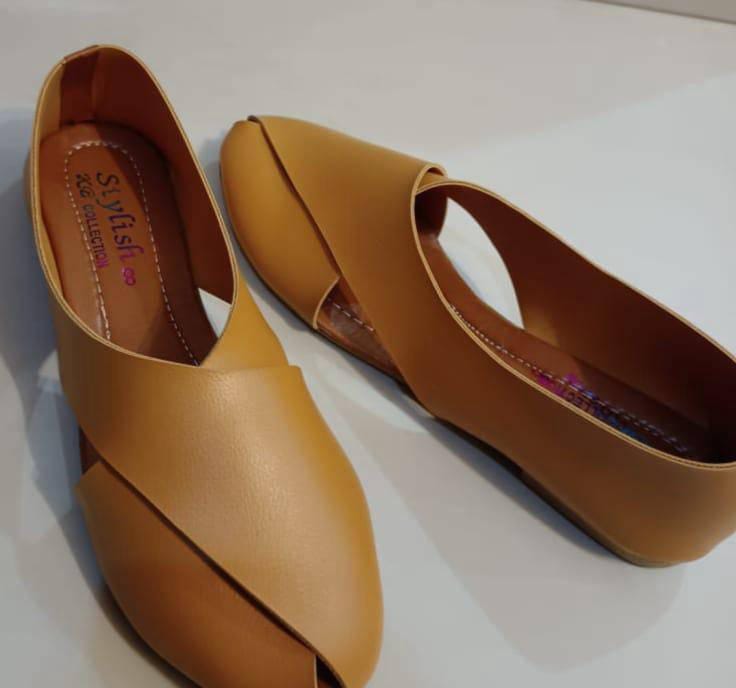 Women's Casual Pumps (Mustard)
