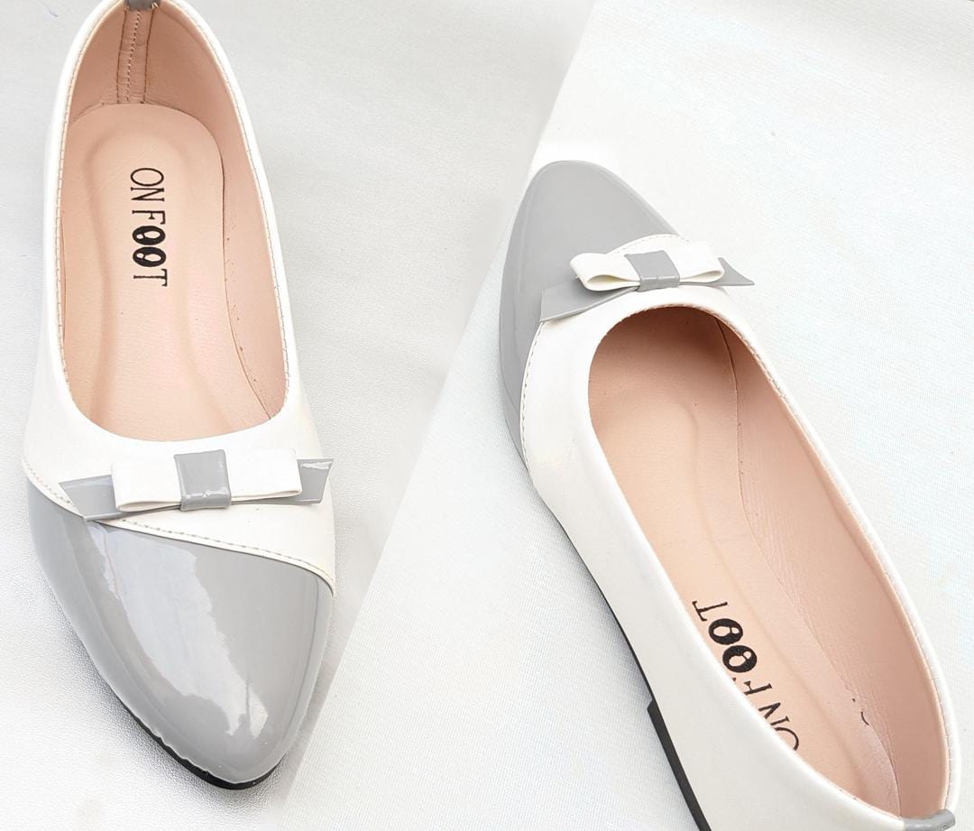 Women's Rexine Fancy Pumps (Grey)