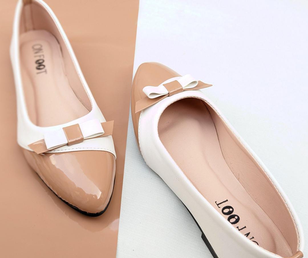 Women's Rexine Fancy Pumps (Brown)