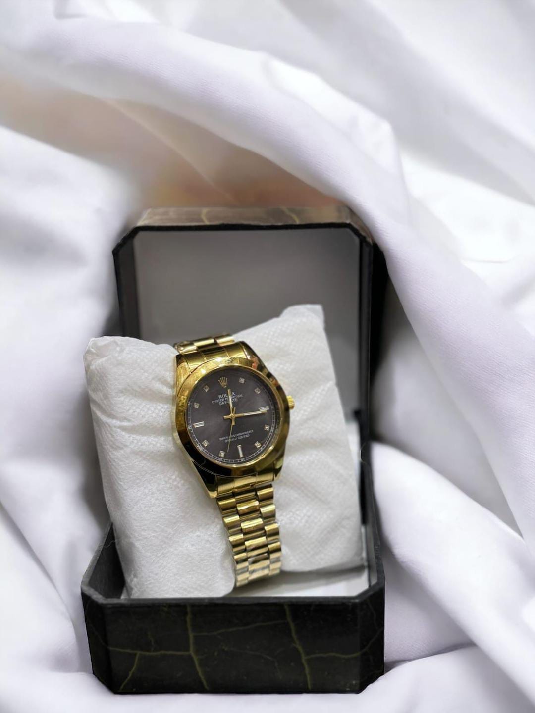 Men's Movement: Quartz, Water Resistant Watch