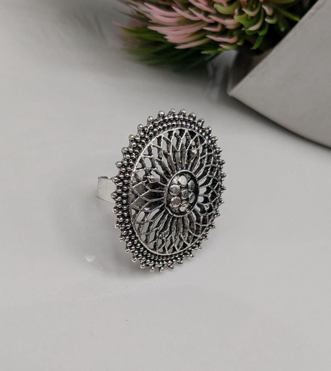 Vintage Sun Flower Design Adjustable Ring