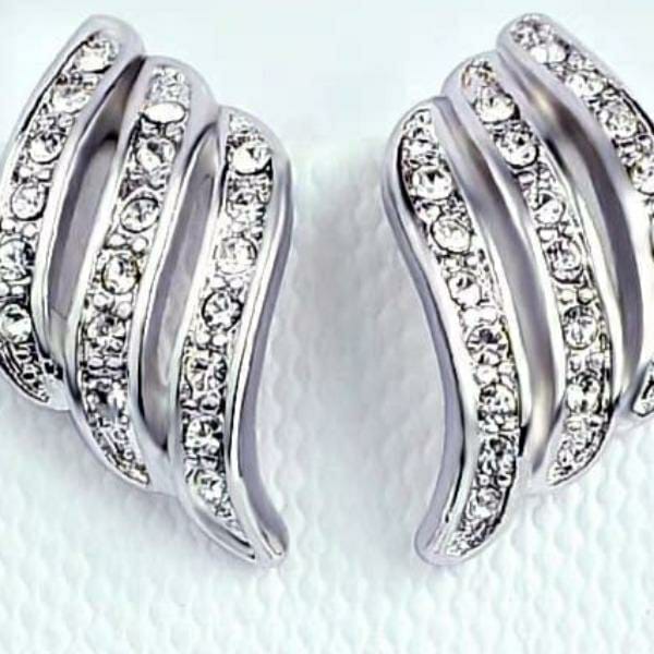 Elegant Modern Design Silver Plated Earrings with Artificial Stones for Women