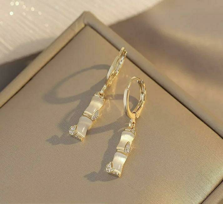 Stylish Bamboo Shape Rhinestone Earrings