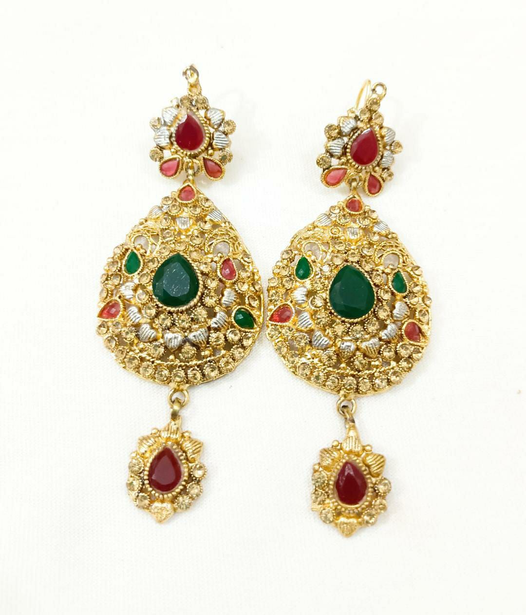 Trendy Earrings Pair (Green Stone)