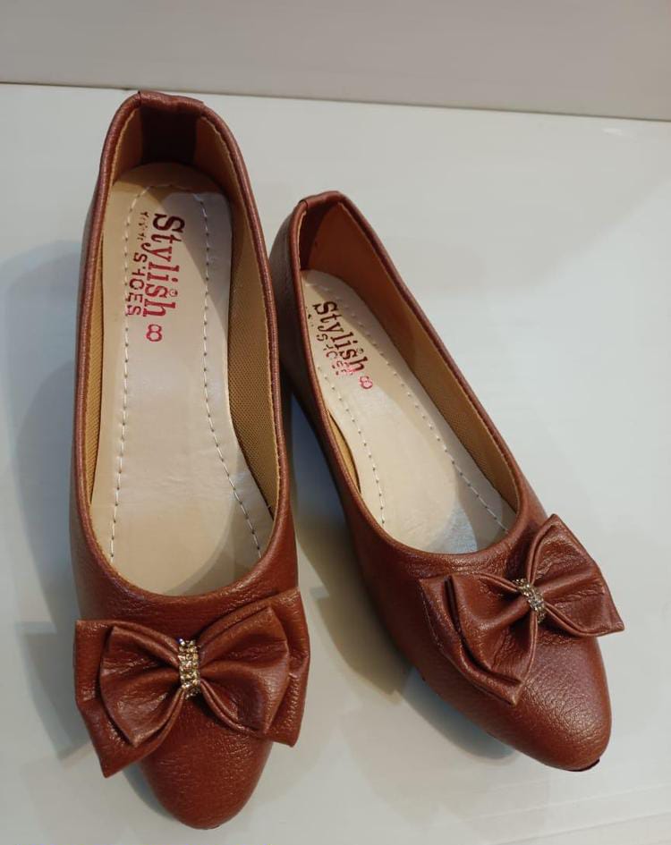 Women's Rexine Casual Pumps (Dark Brown)