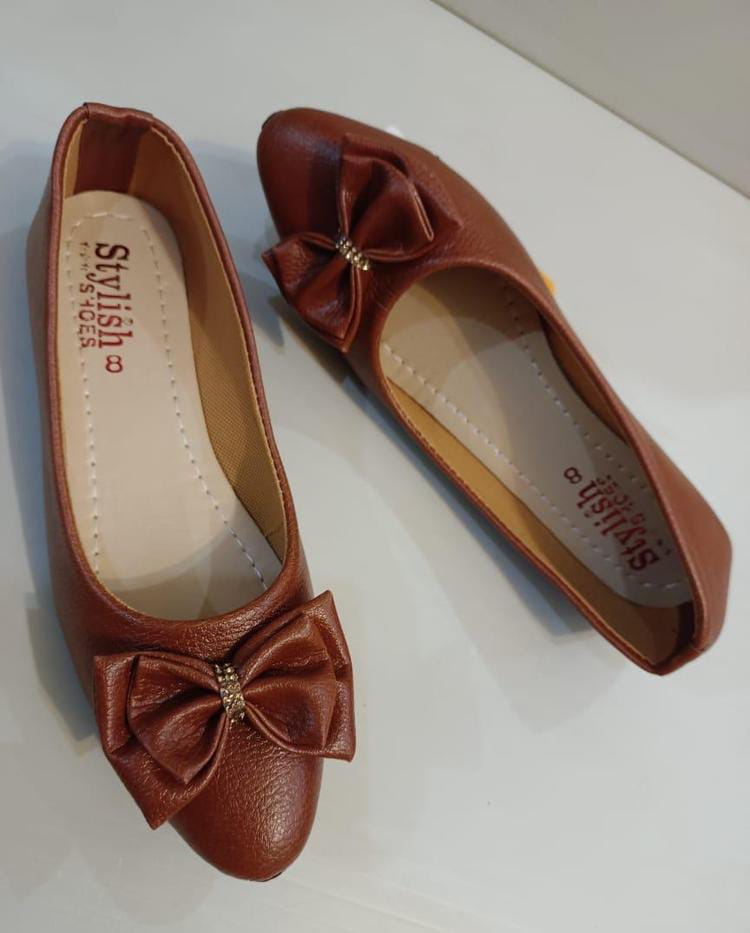 Women's Rexine Casual Pumps (Dark Brown)