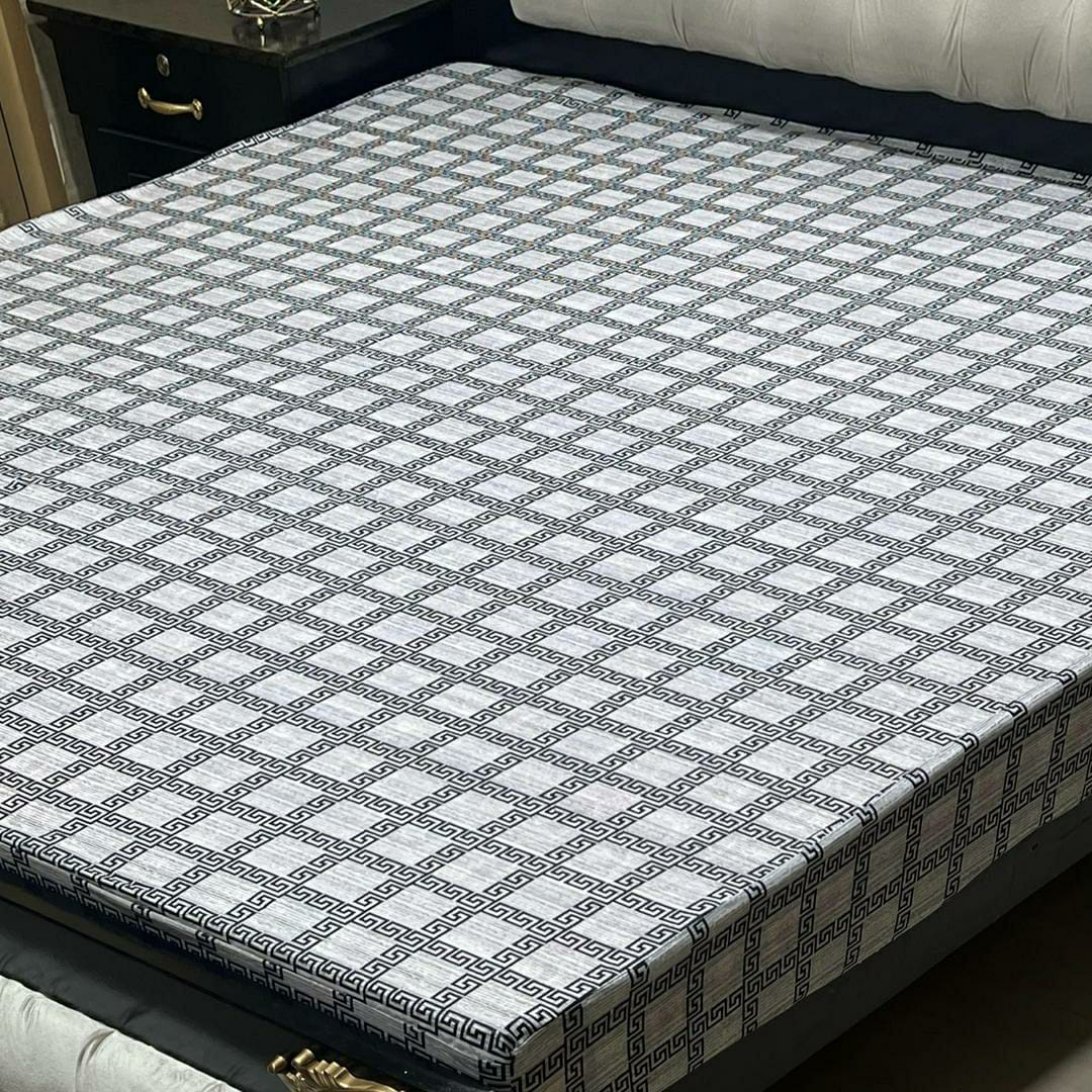 PU Printed Double Bed Mattress Cover (White,Grey)