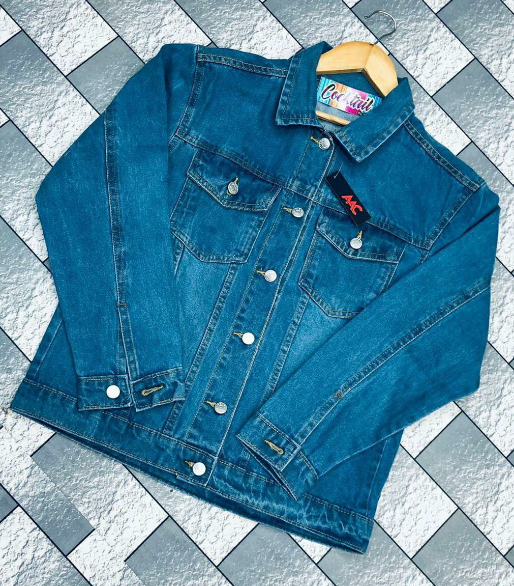 1 Pc Women's Stitched Plain Denim Jacket (Blue)