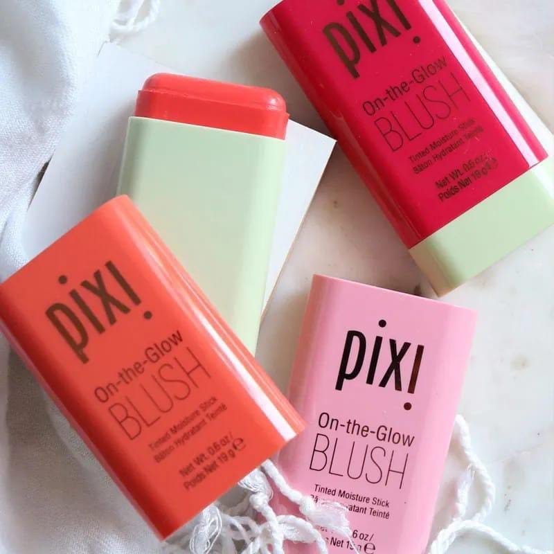 High Pigmented Liquid Blush On Stick