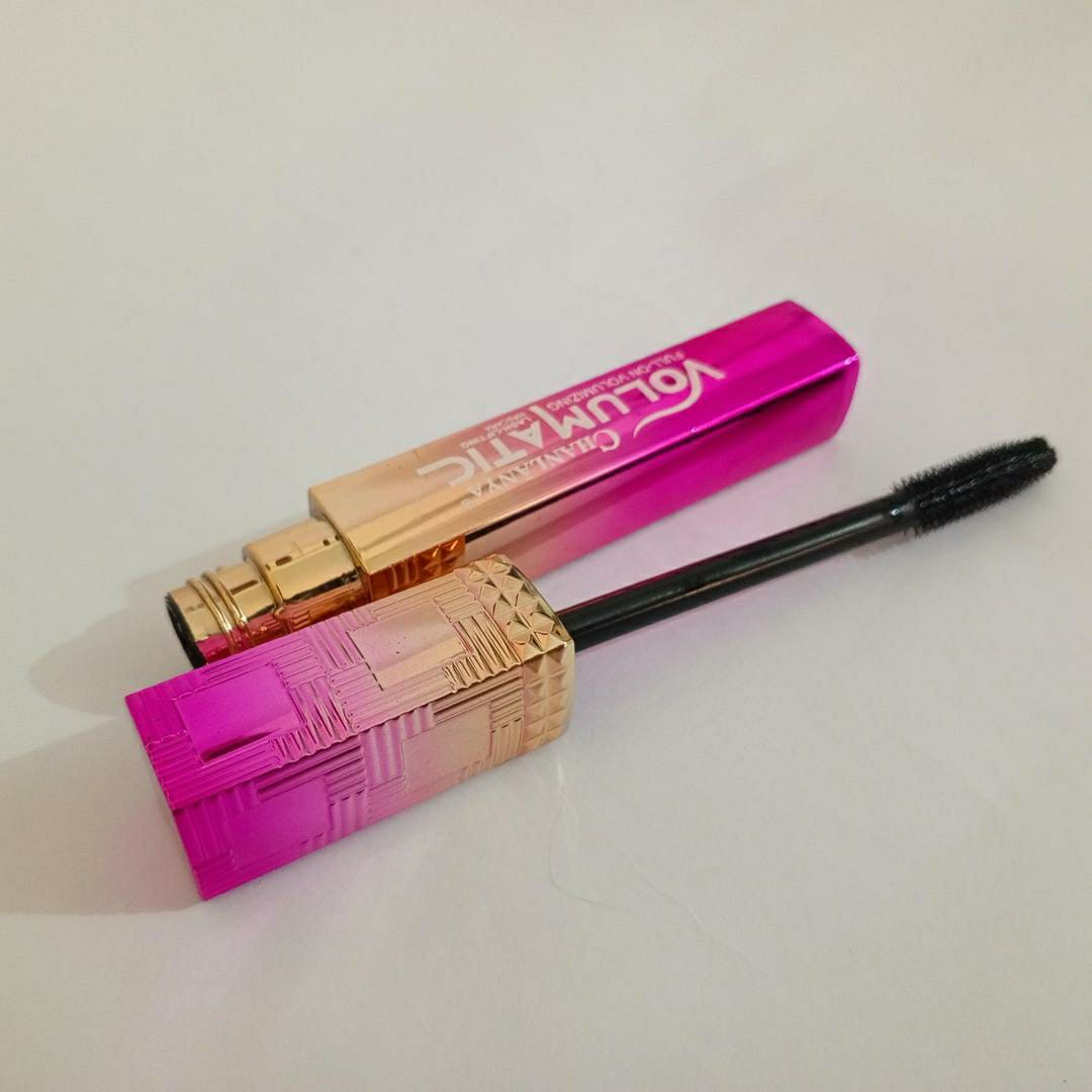 Volumizing Mascara