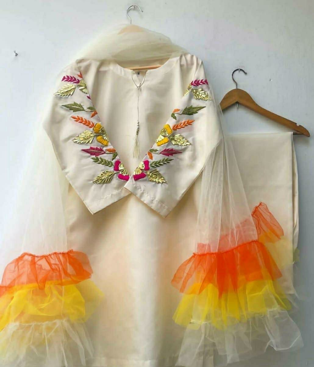 Kattan Silk Stitched 3pcs Embroidered Suit (Off White)