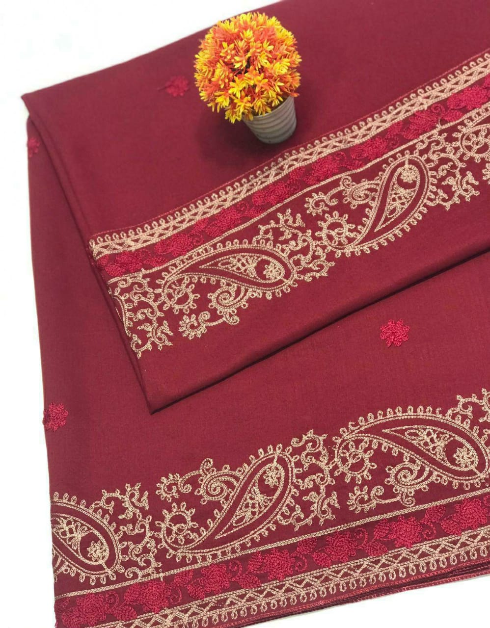 Swiss Women Shawl (Meroon)