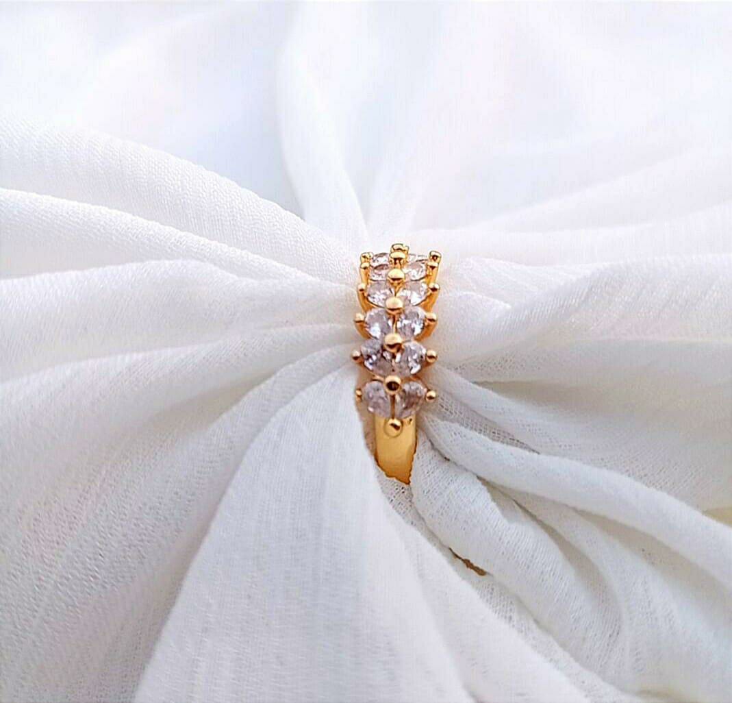 Elegant Gold Plated Crystal Adjustable Ring (Golden)