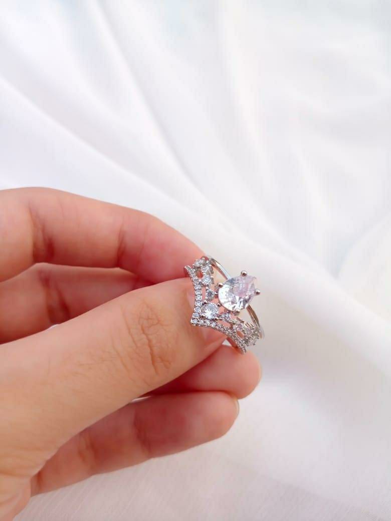 Tremendous Silver Plated Crystal Adjustable Ring