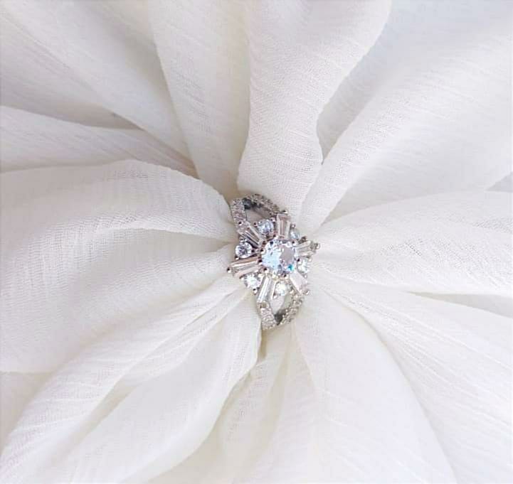 Beautiful Silver Plated Crystal Adjustable Ring