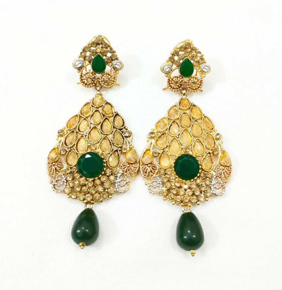 Trendy Earrings Pair (Green Stone Design)