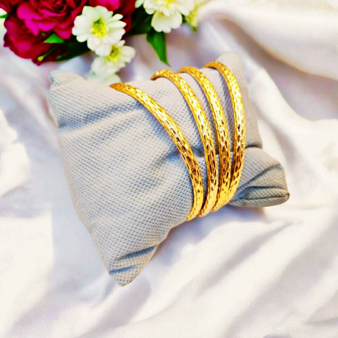 Elegant Gold Plated Kara