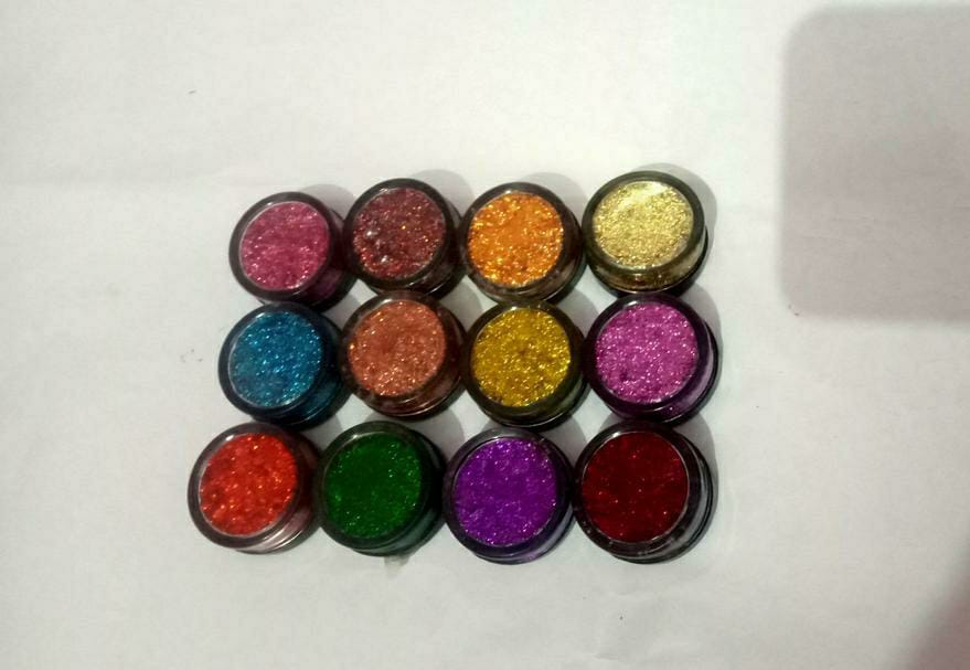 12 Shade Glitter Eyeshadow Palette