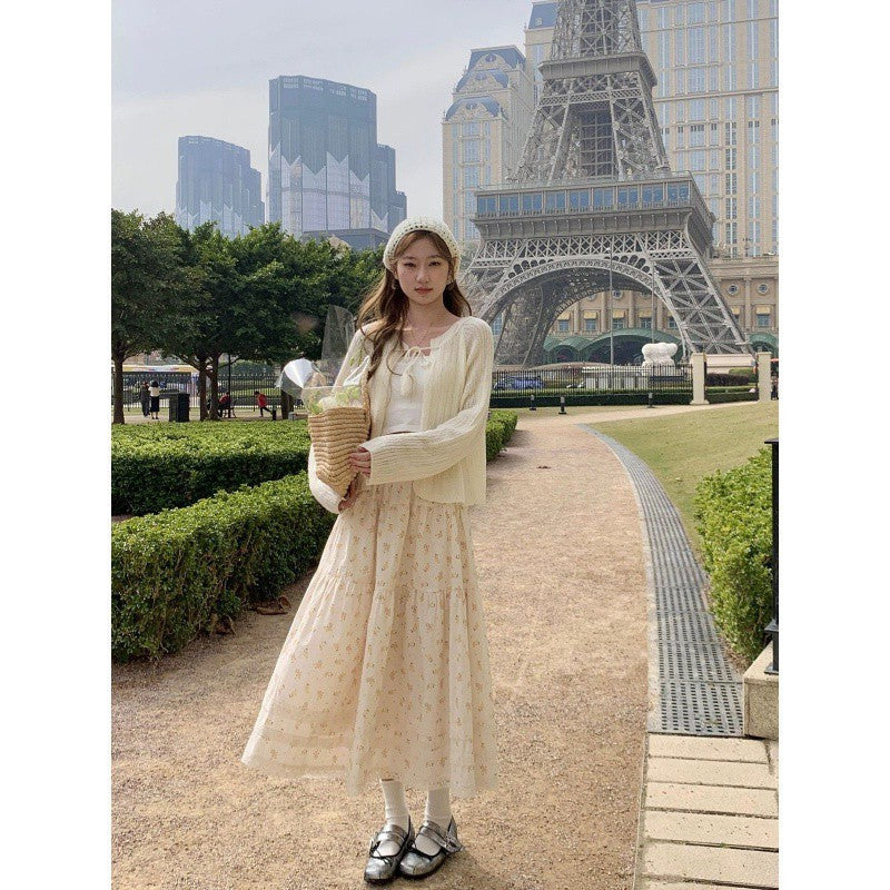 Sweet Lace Edge A- Line Skirt Temperament Slimming