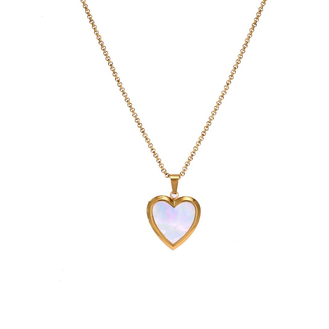 Titanium Steel Natural Shell Love Pendant Necklace Open And Close Color Retention
