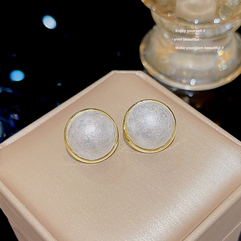 French Baroque High-grade Pearl Stud Earrings