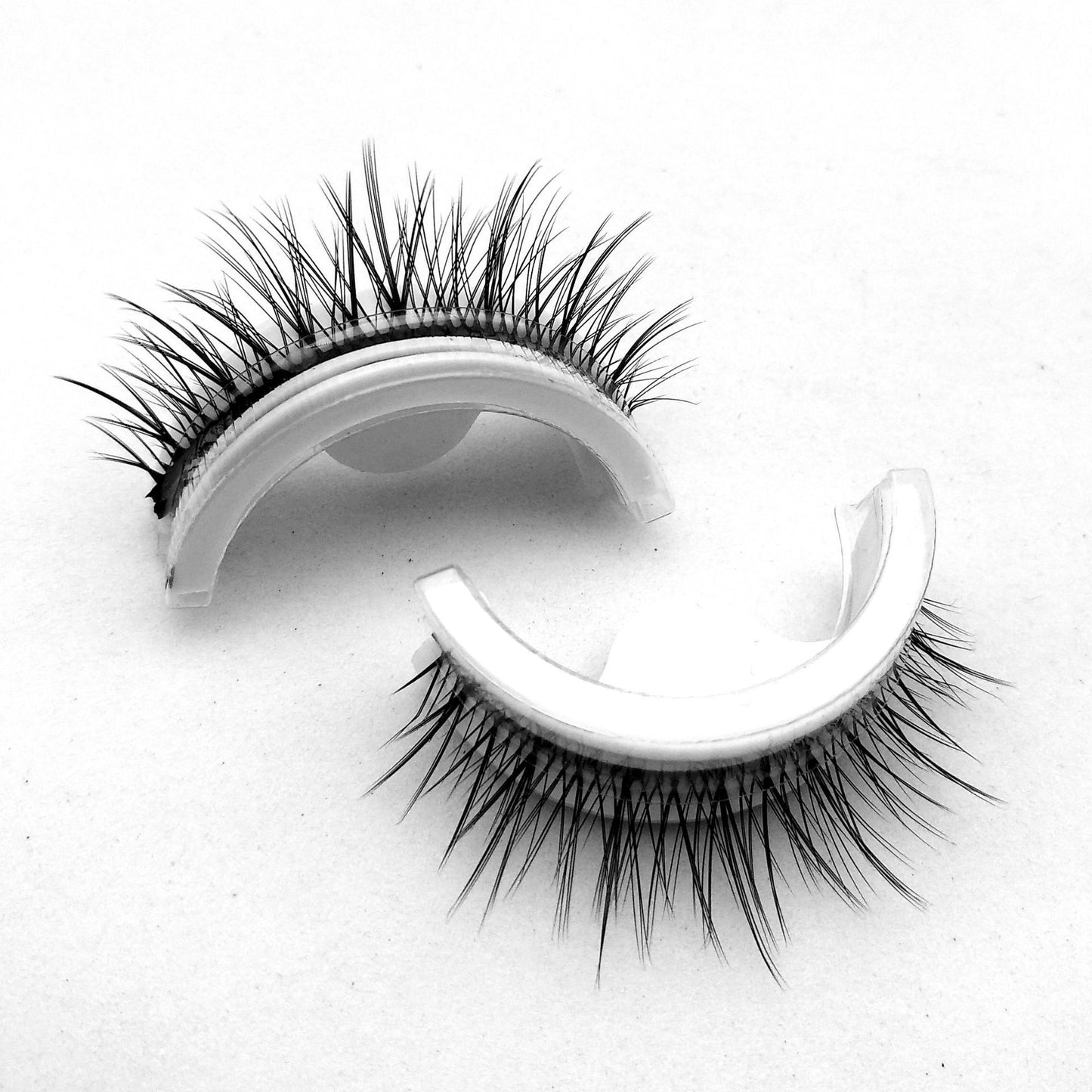 Repeatable Glue-free Self-adhesive False Eyelashes Natural One-pair Package