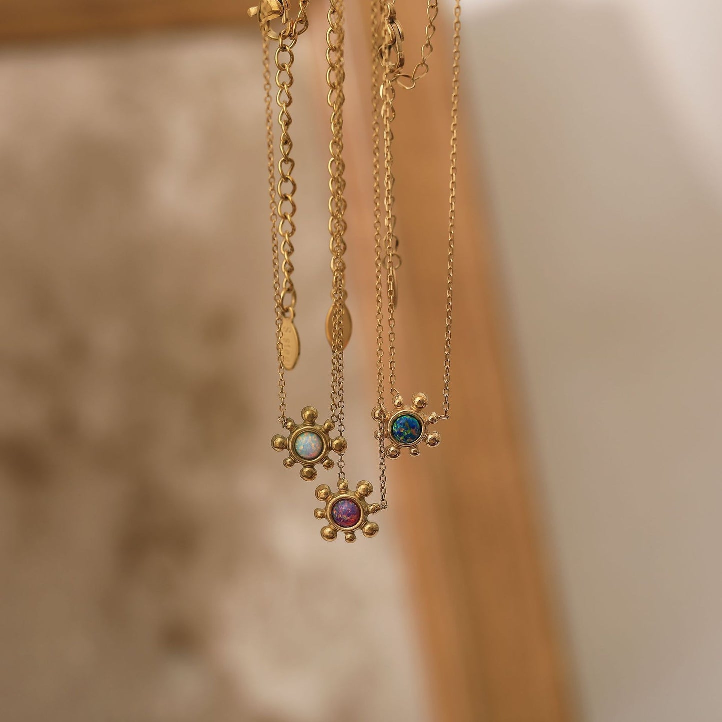 Titanium Steel High Color Retention Small SUNFLOWER Necklace