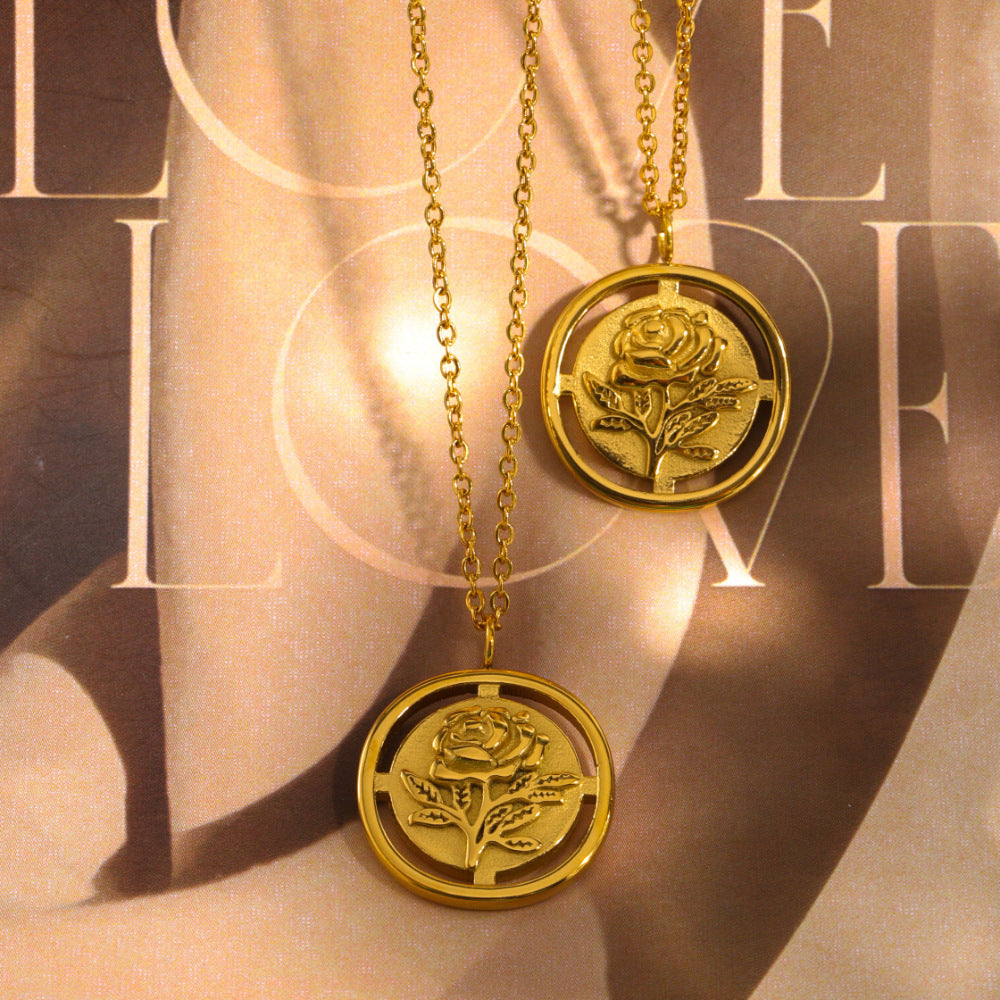 Titanium Steel French Retro Three-dimensional Flower Cutout Rose Necklace Electroplated 18K Gold
