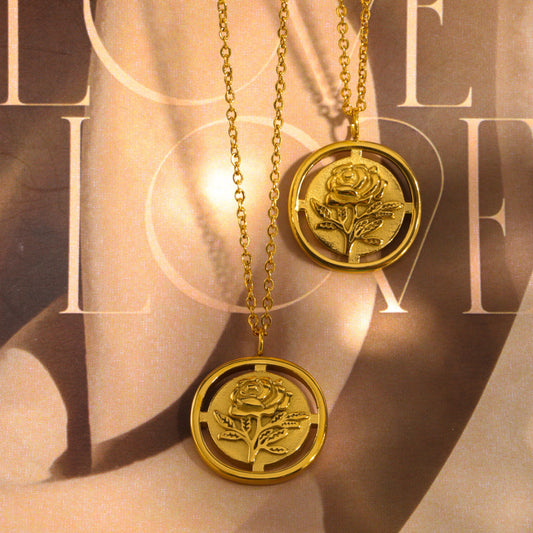 Titanium Steel French Retro Three-dimensional Flower Cutout Rose Necklace Electroplated 18K Gold