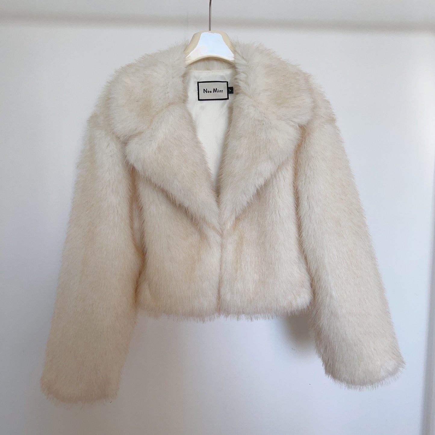 Fashion Loose Lapels Fur Coat Women's Clothing