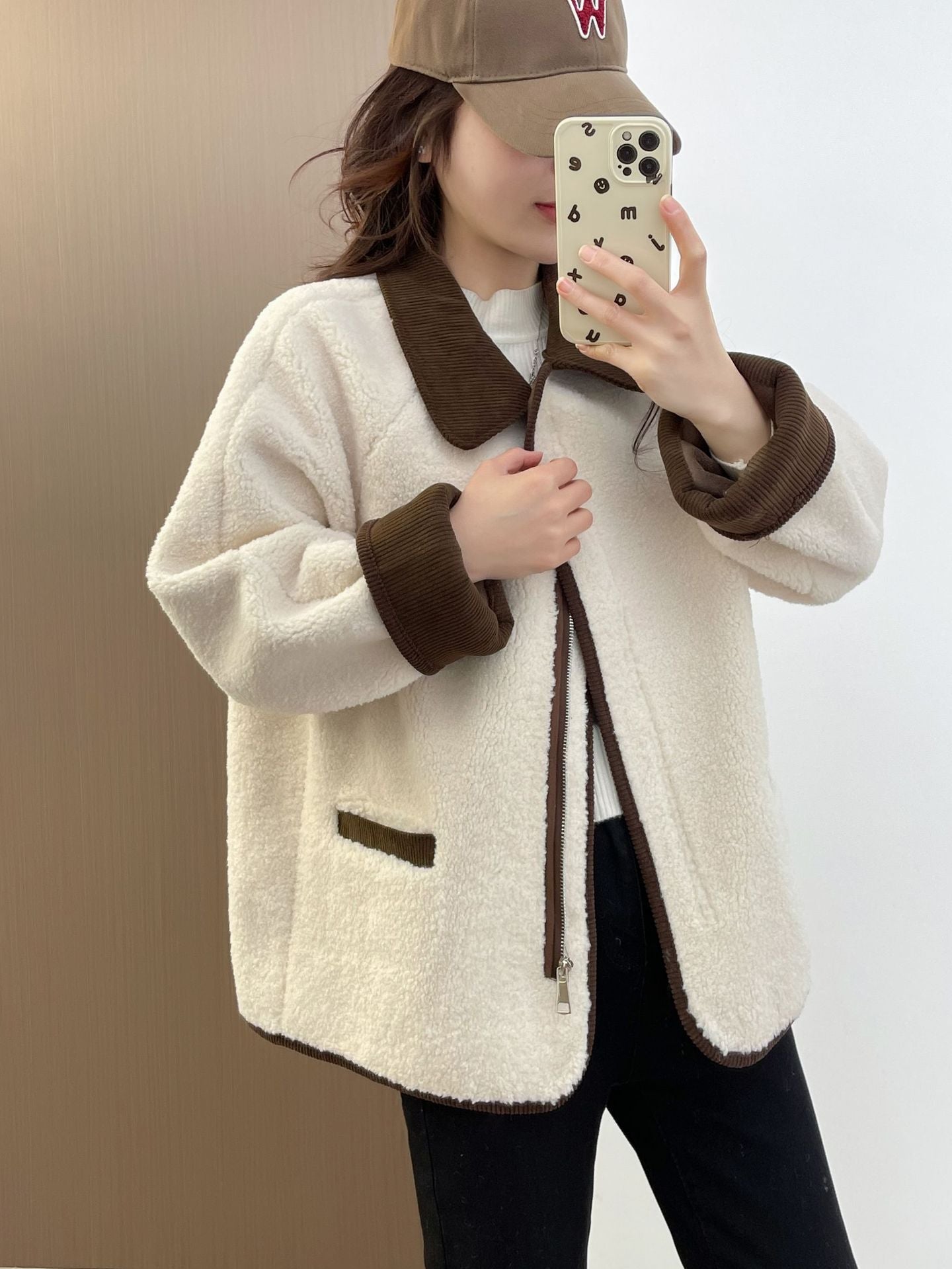 Contrast Color Lamb Wool Coat For Women