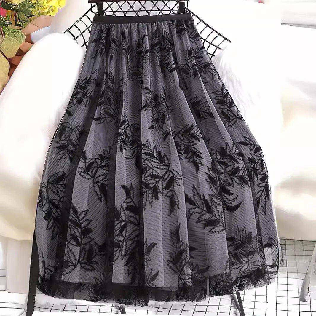Fashion Personality Flocked Printed Women's Skirt