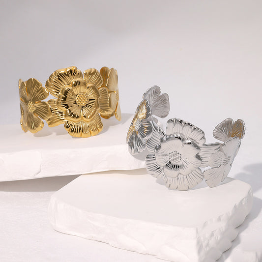 European And American Elegant Retro Gold-plated High-grade Opening Bracelet Exaggerated Design Flowers