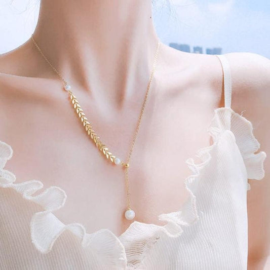 Faux Pearl Decor Necklace