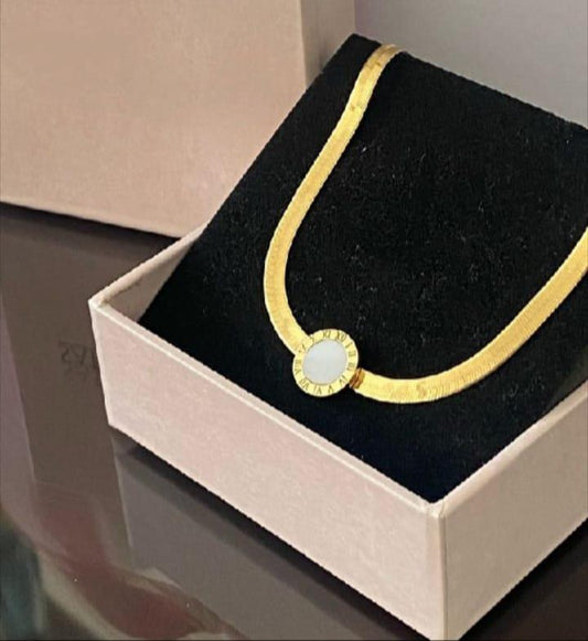 Roman Style Locket