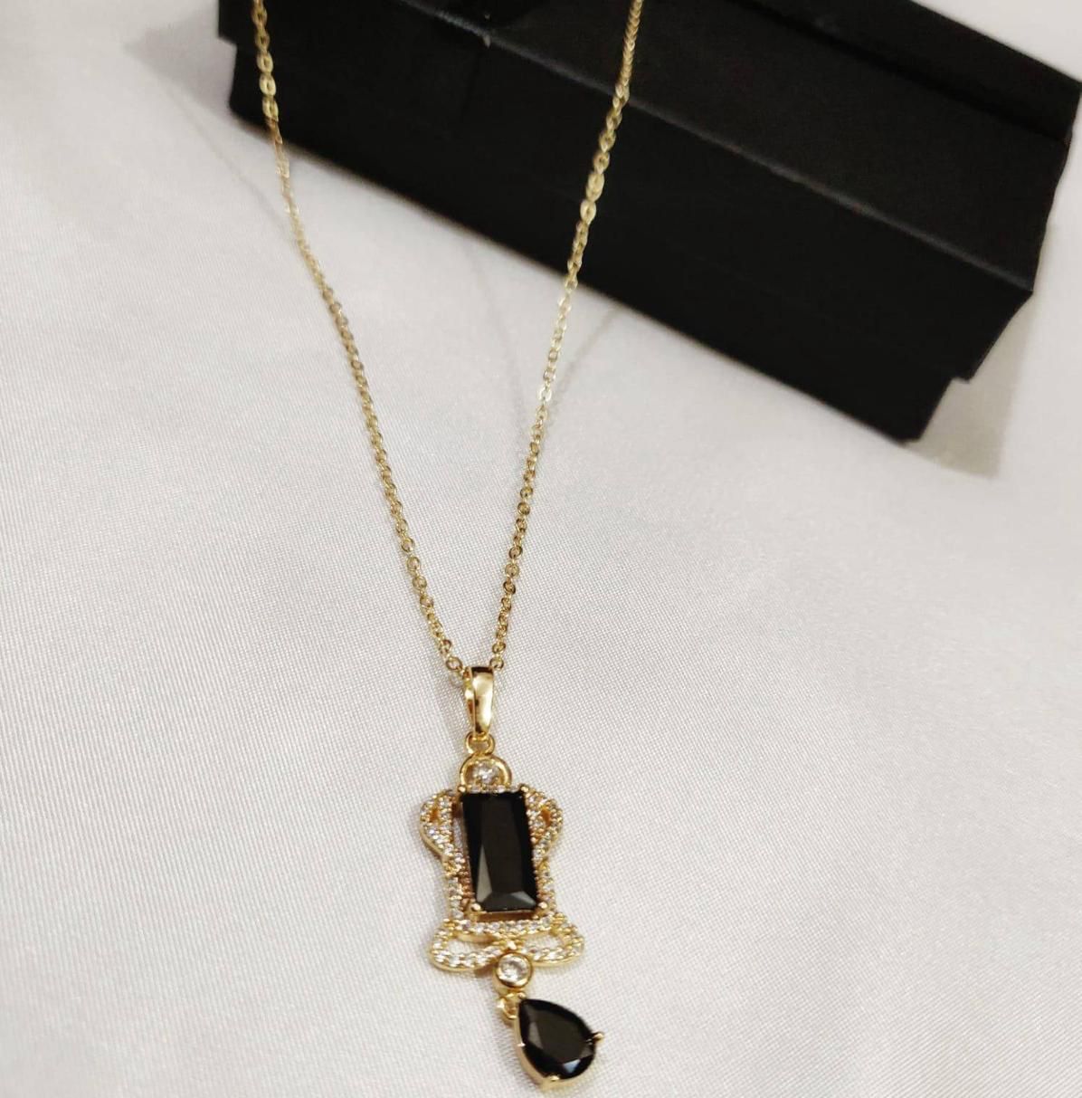 1 Carat Gold Black Aqeeq Pendant