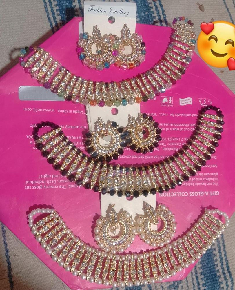 Choker Set