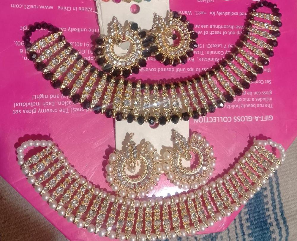 Choker Set