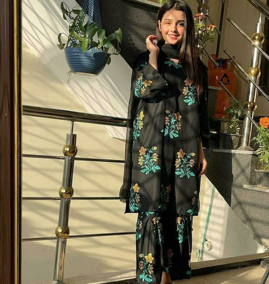 3 Pcs Women's Stitched Linen Printed Suit (Black)