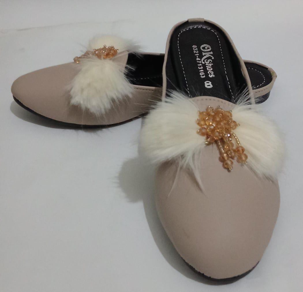 Women's Rexine Casual Pumps (Dark Skin)