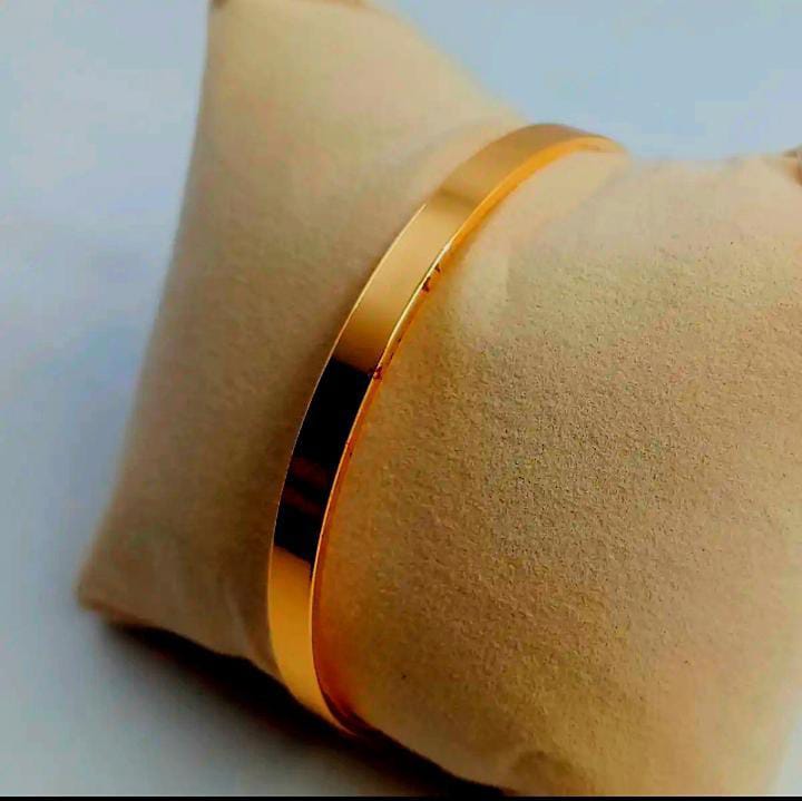 1 Pc Golden Bangle For Girls