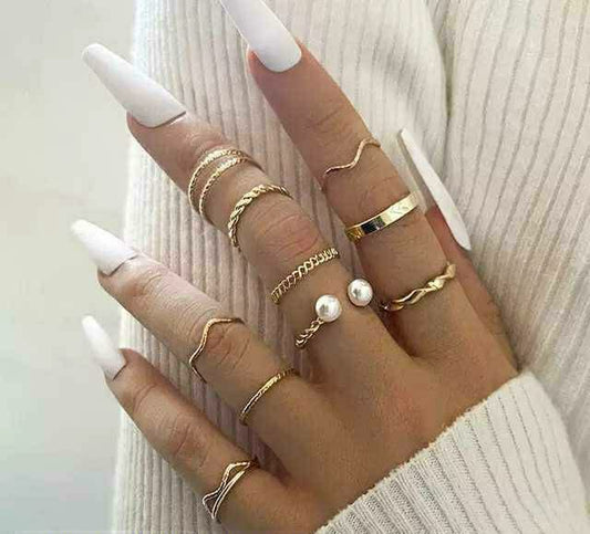 10 Pcs Trendy Golden Rings Set