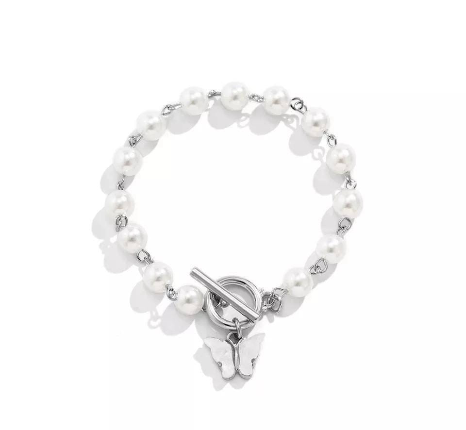Stylish Butterfly Pearl Bracelet