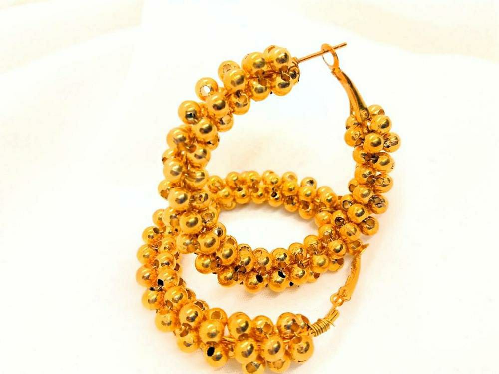 Pair Of Alloy Golden Pearl Hoops Earrings