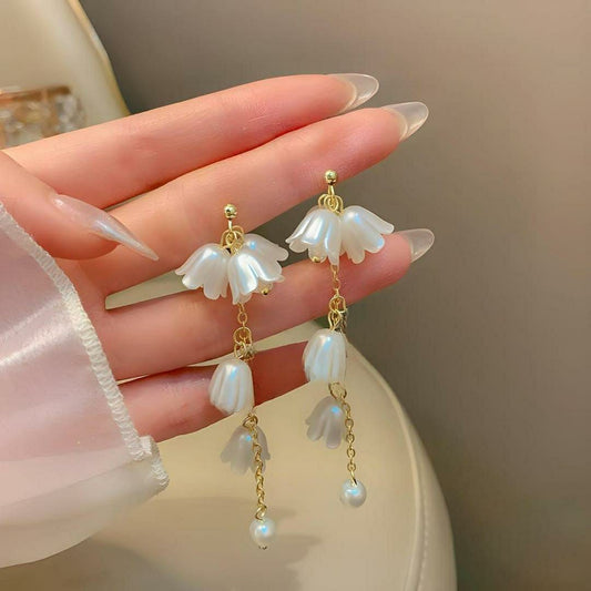 Flower Design Gold Plated Pearl Earrings