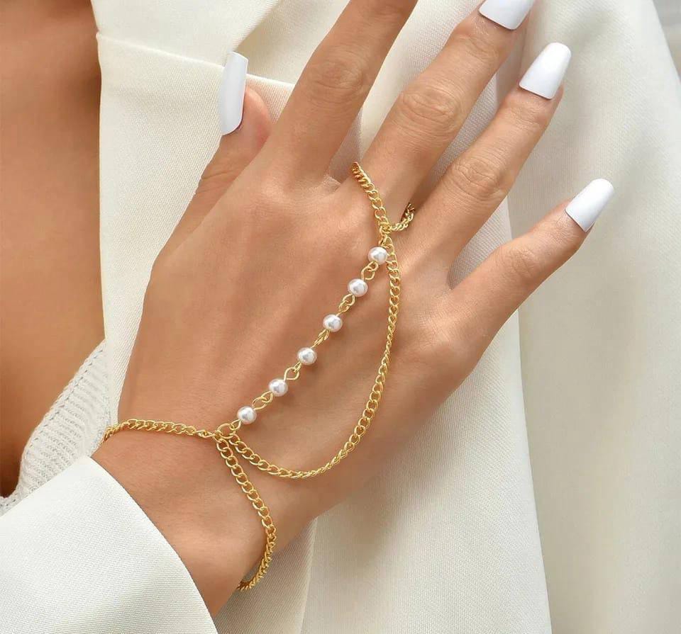 1 Pc Alloy Gold Plated Beautiful Pearls Bracelet