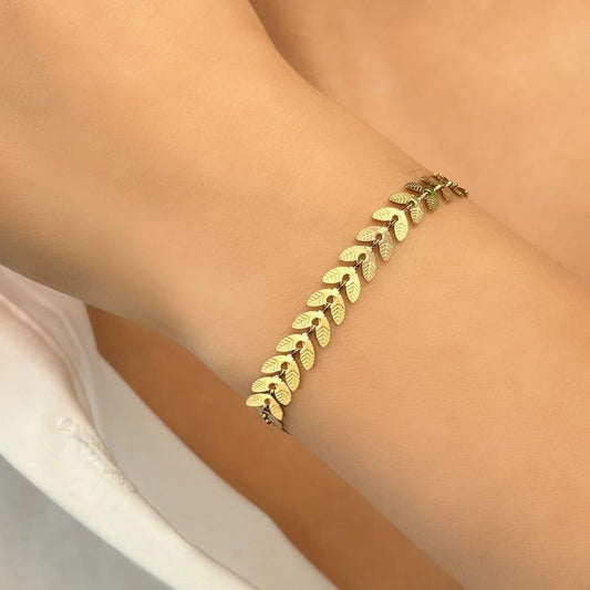 Trendy Leaf Style Chain Bracelet